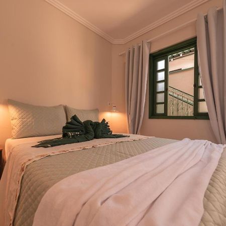 Villa Ida Acomodacoes, Suites Aconchegantes E Charmosas No Centro Serra Negra  Dış mekan fotoğraf